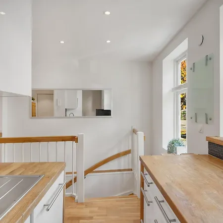 Roomsly - Modern Duplex, 5 Min To Bryggen *